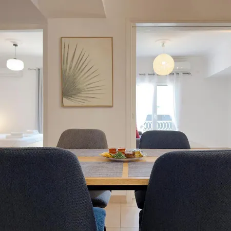 Marnis Spacious 105 Sqm Apt In Athen Exterior foto