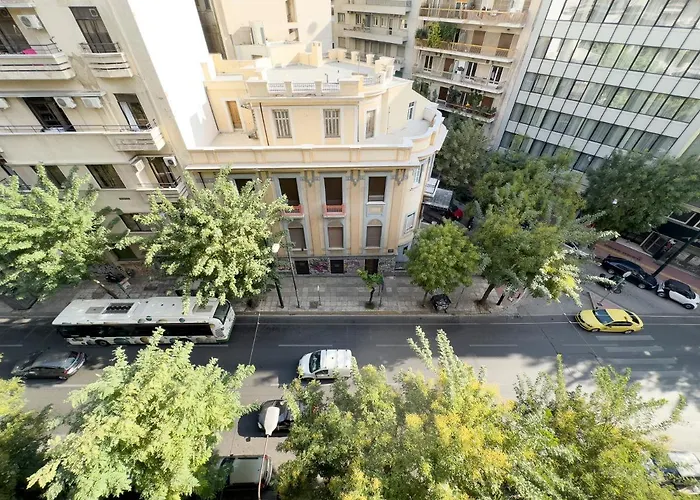Marnis Spacious 105 Sqm Apt In Athens